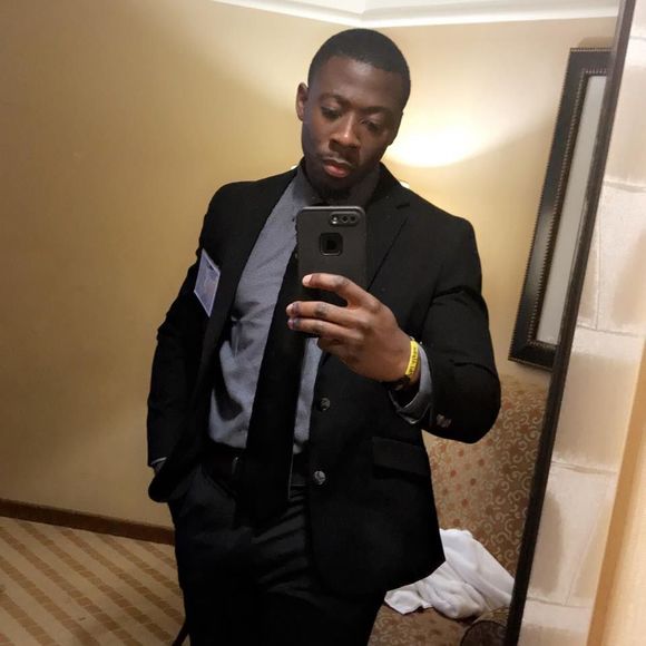 Meet your Posher, Clarence - Picture 1 of 1